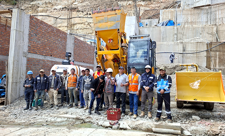 <b>Autohormigonera autocargable de 3.5 m³ en Cajamarca, Perú</b>